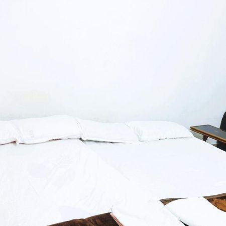Vcs Apartments Parassinikadavu Parassinikkadavu Eksteriør bilde